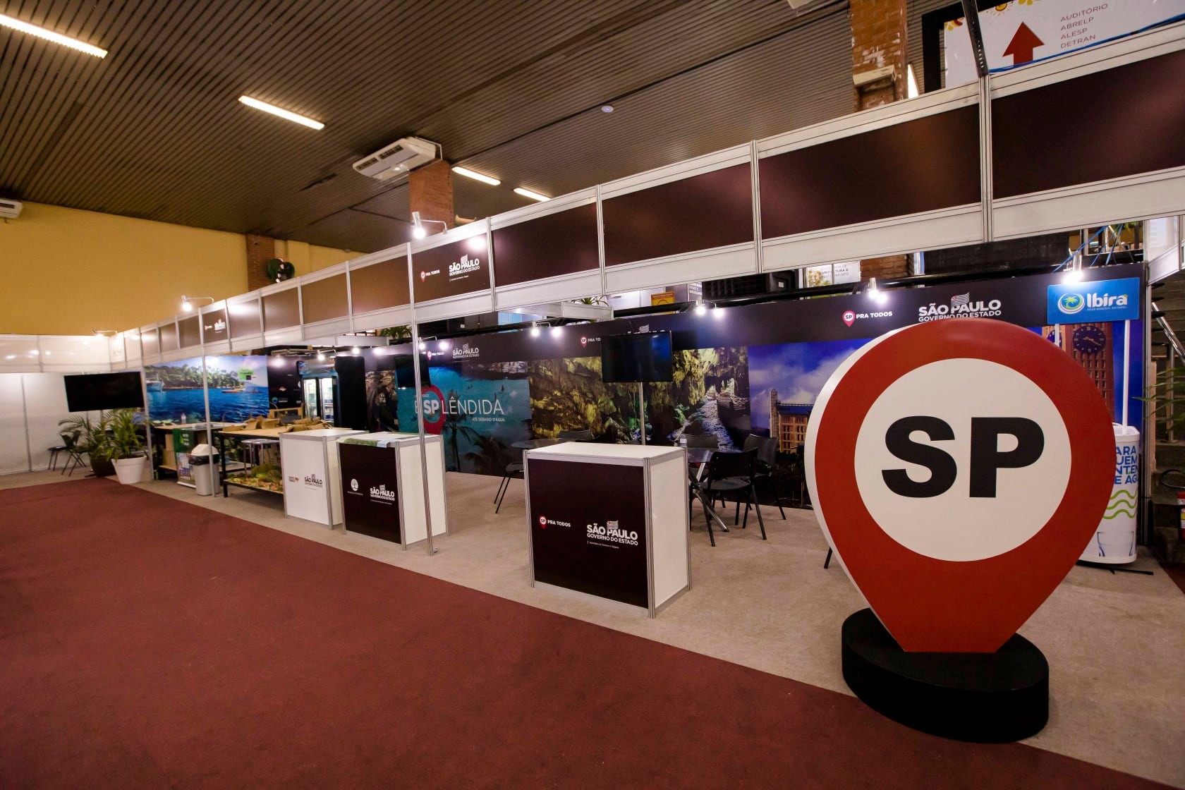 Montagem em Octanorm 1