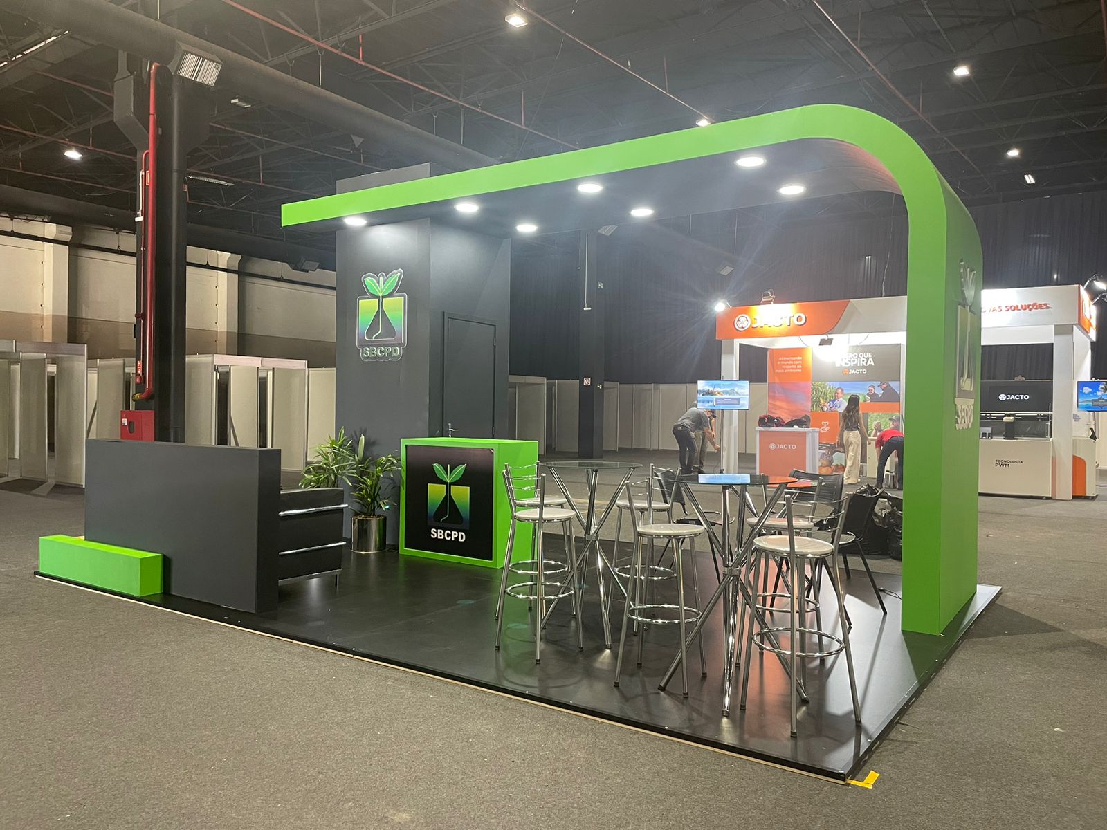 Stands Construídos 012